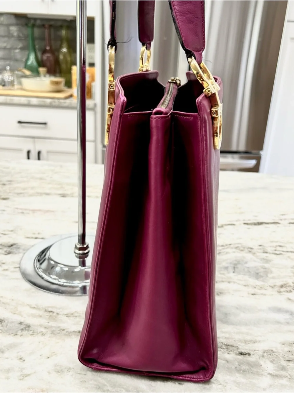 Salvatore Ferragamo Authentic Deep Purple Leather Structured Shoulder Bag - Picture 4 of 14